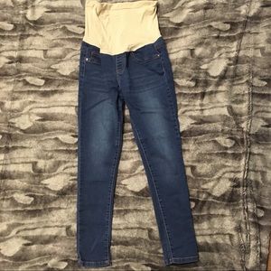 Medium Bella Vida Maternity jeans